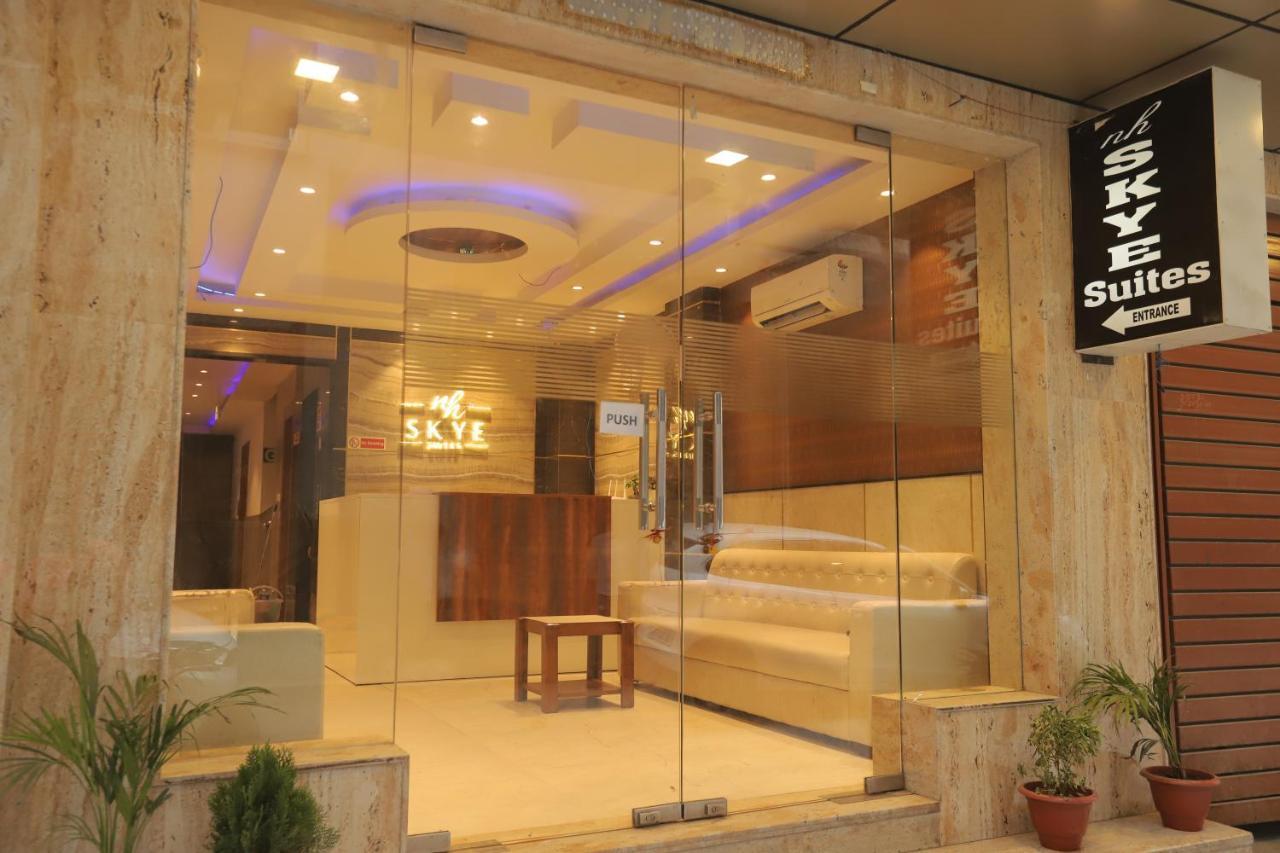 Nh Skye Suites 뉴델리 외부 사진