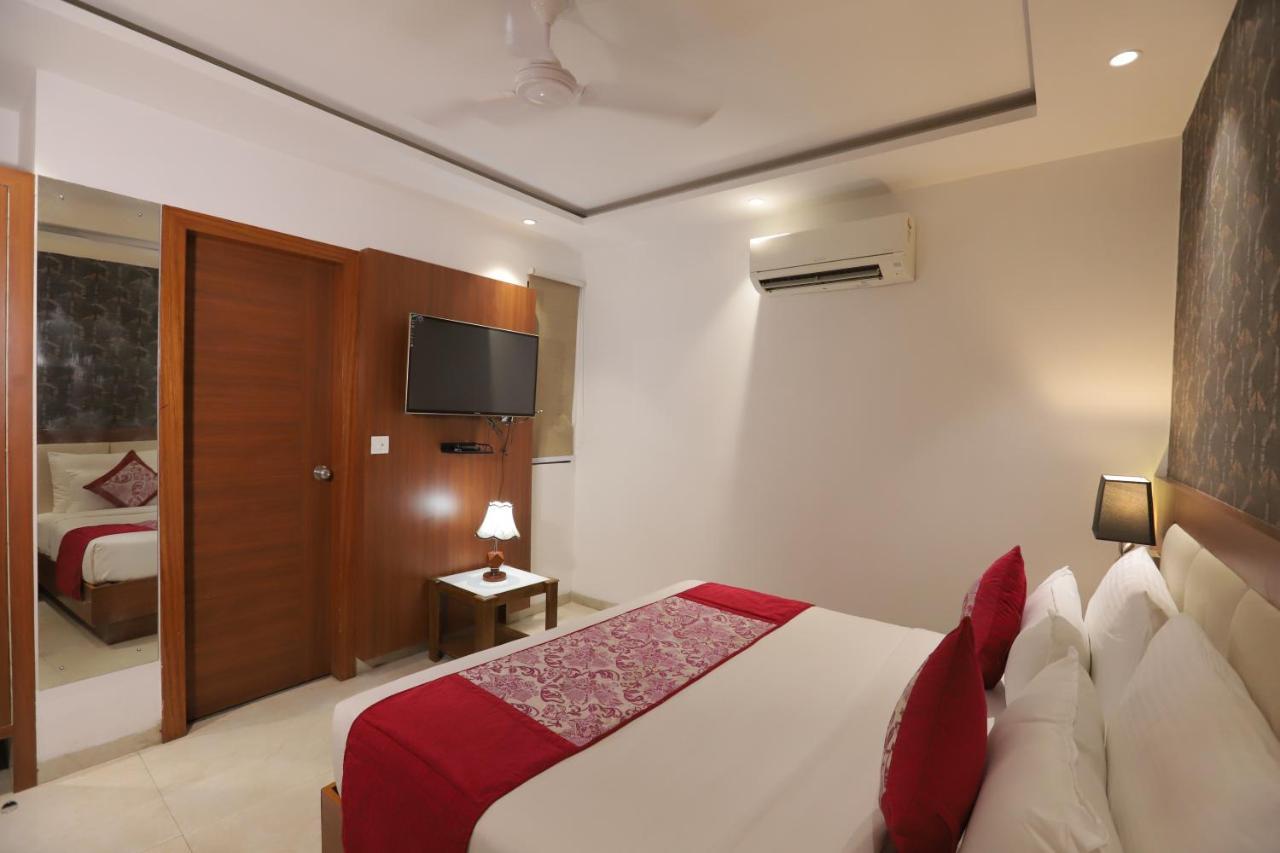 Nh Skye Suites 뉴델리 외부 사진